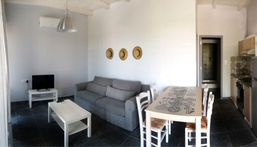 ενοικαζόμενα Κάρυστος σπίτι διακοπές rent house Karystos Karistos Evia